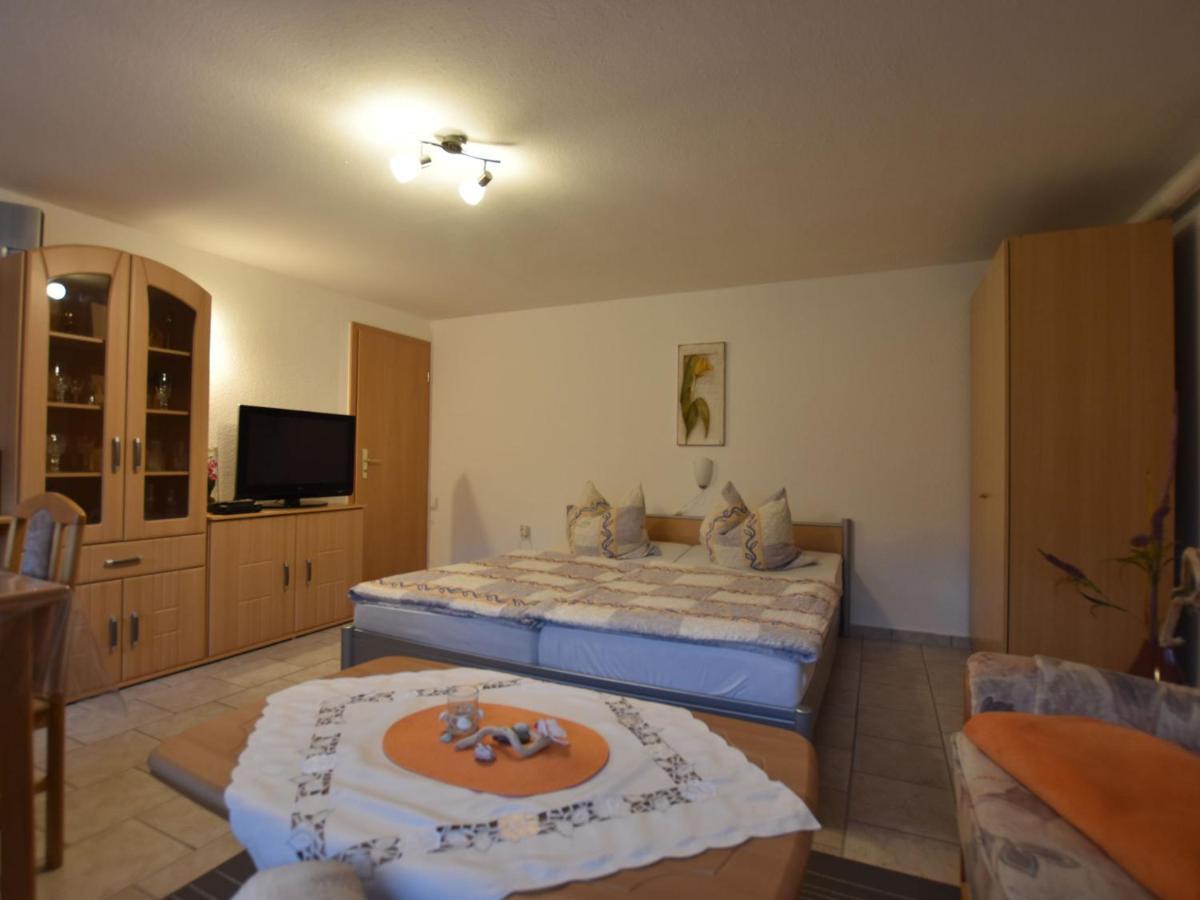 Lovely Apartment near Sea in Klutz Exterior foto